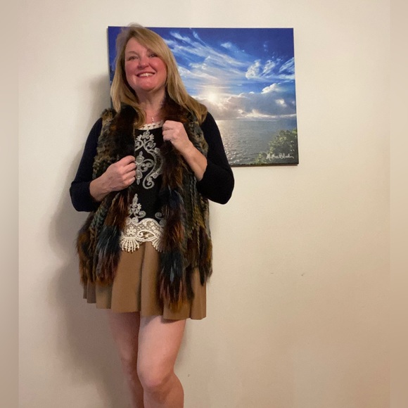 Meet your Posher, Heather - Picture 2 of 2